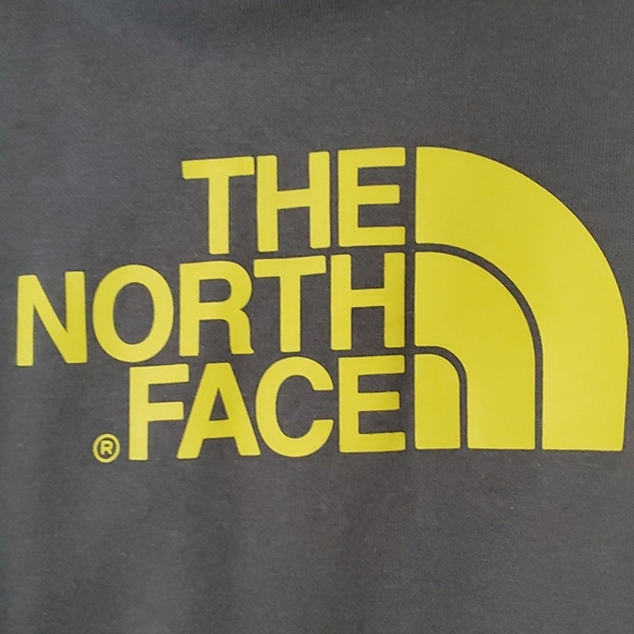 The North Face Sweatshirt - Picture 4 of 4